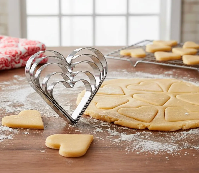 Molde para Galletas de Acero Modelo Corazón 5 Piezas