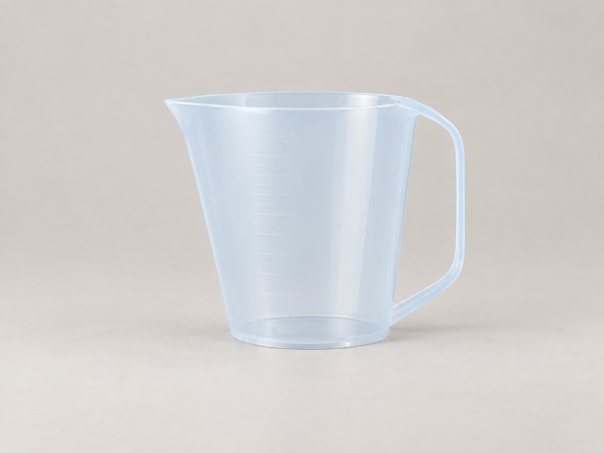 Jarra Graduada de Plástico Basa – 500 ml, 1 L y 2 L